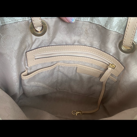 Michael Kors - Picture 10 of 14